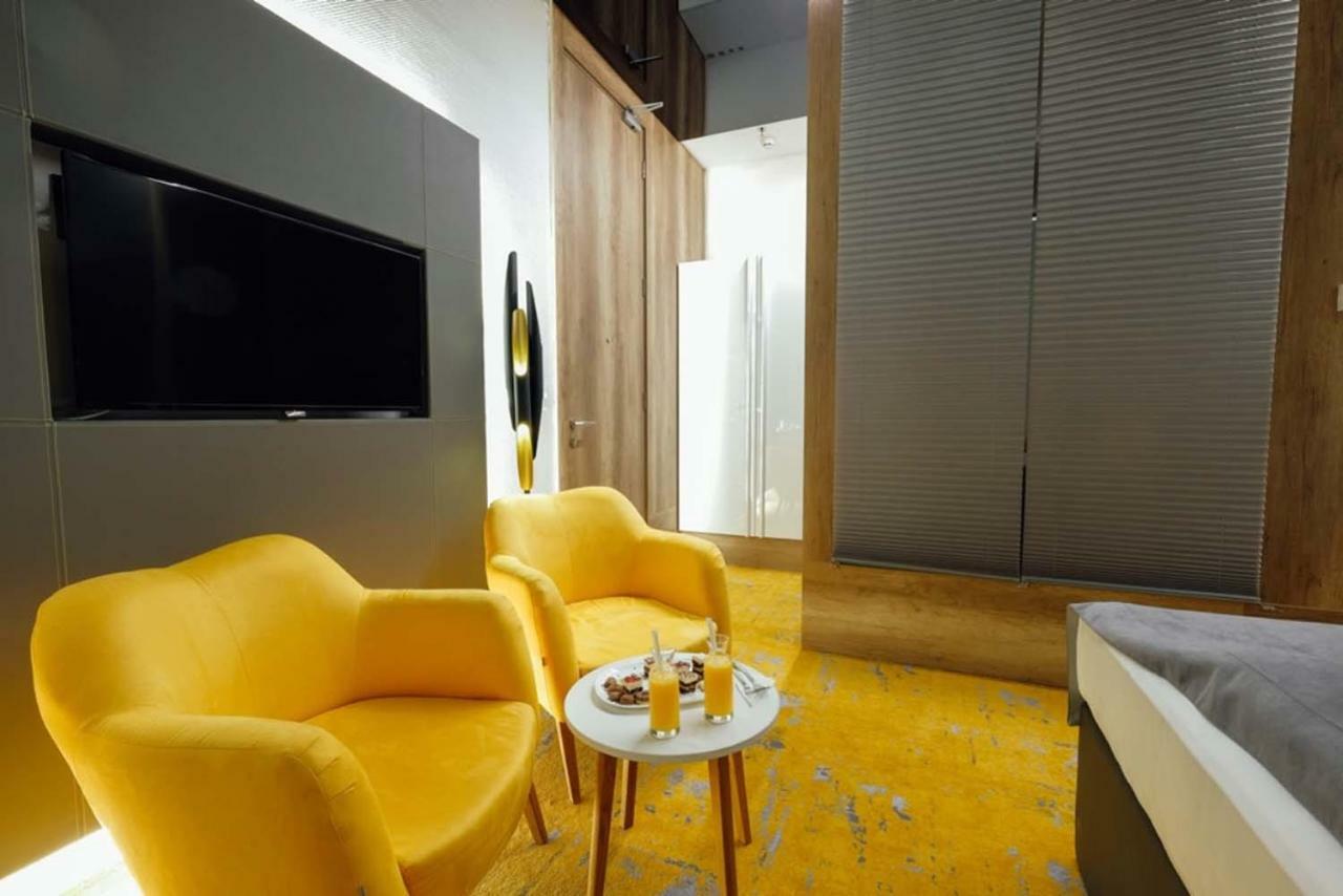 Hotel Hills Sarajevo Congress & Thermal Spa Resort Ilidža Exteriér fotografie A room at the hotel